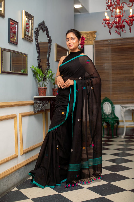 Mastaani ~ Pure Mul Cotton Handloom Saree with Beautiful Floral Weaves ~ Black