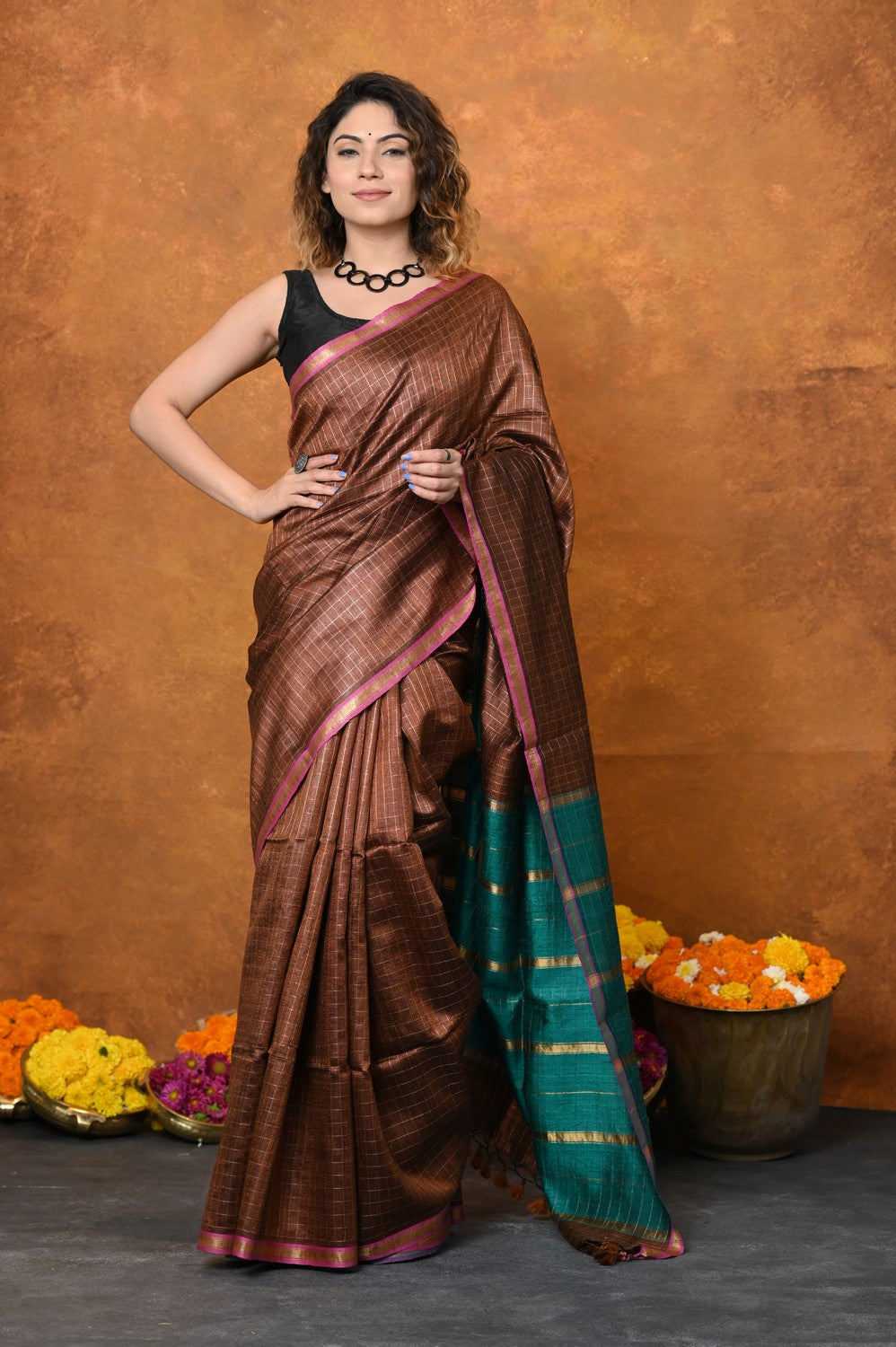 Buy Designed By VMI~ Handloom Pure Tussar Silk Saree With Sleek Border~  Yellow - Very Much Indian – verymuchindian.com