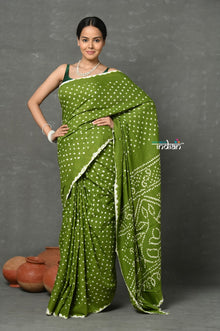  Tyohaar ~ Handmade Bandhani Pure Cotton Handloom Saree - Leaf Green