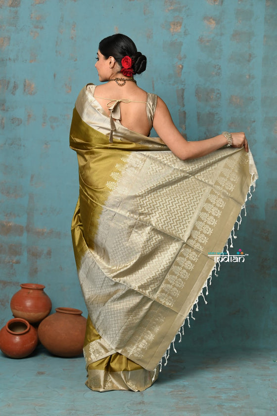 Anokhi ~ Handloom Pure Soft Silk Saree with Designer Pallu ~ Golden Hue (Limited Edition)