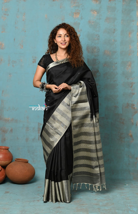 Anokhi ~ Handloom Pure Soft Silk Saree with Designer Pallu ~ Royal Black (Limited Edition)