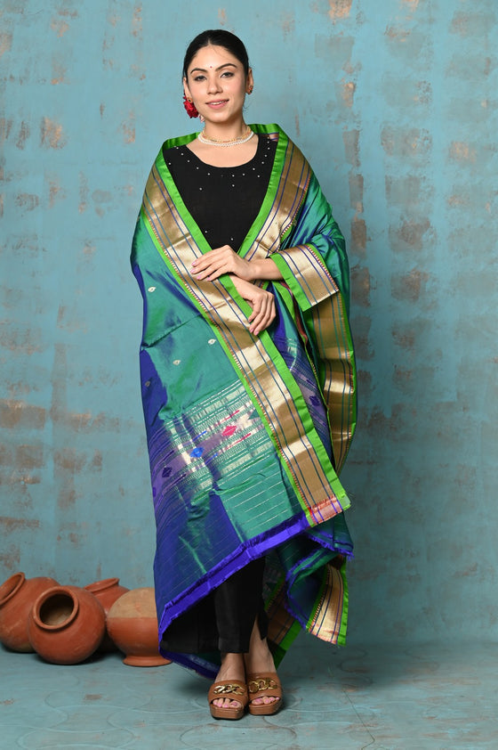 Tyohaar ~ Handloom Pure Silk Paithani Dupatta With Beautiful Handweave and Tassels ~ Dual Tone Green Blue