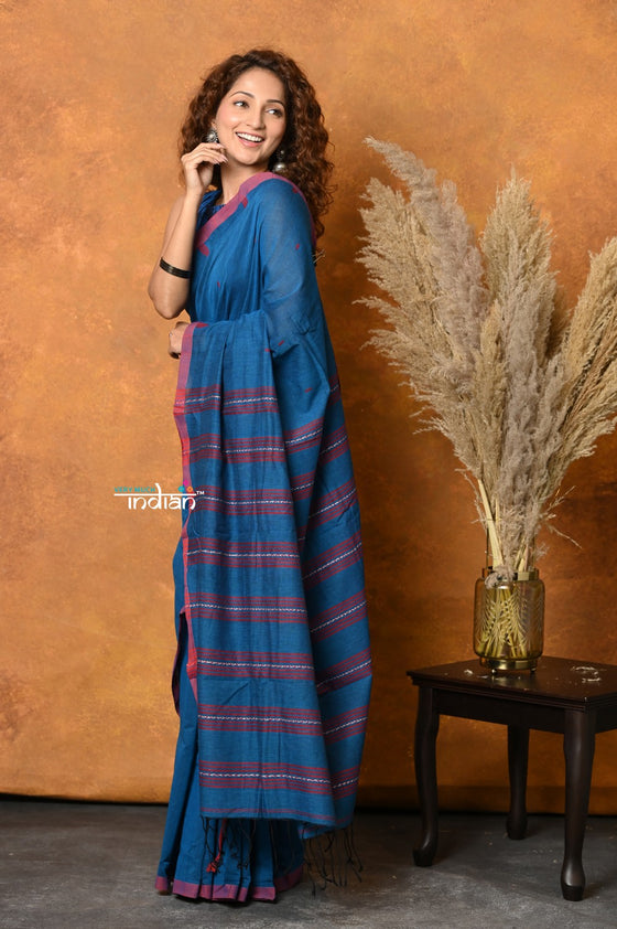 Mastaani ~ Handloom Pure Cotton Saree With Sleek Border - Daisy Blue