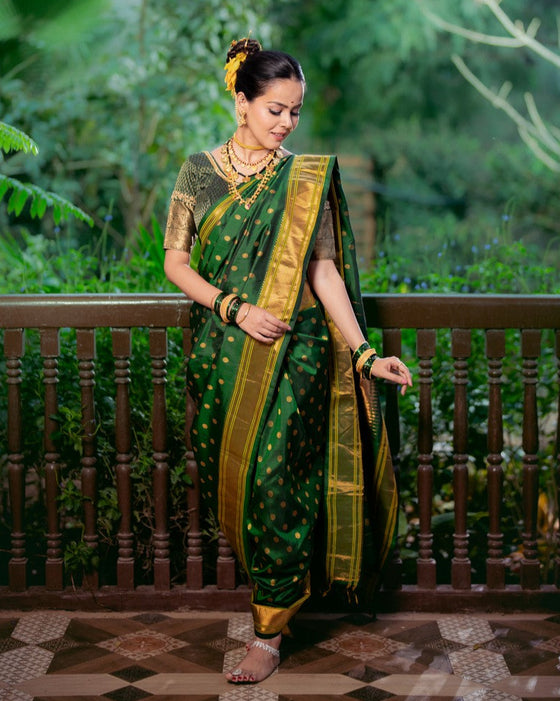 Authentic Pure Silk Handloom Nauvari Paithani Saree in Green