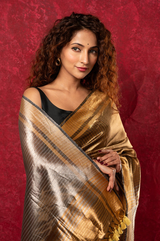 Exquisite Golden Handloom Pure Silk Tissue Saree With Silver Pallu