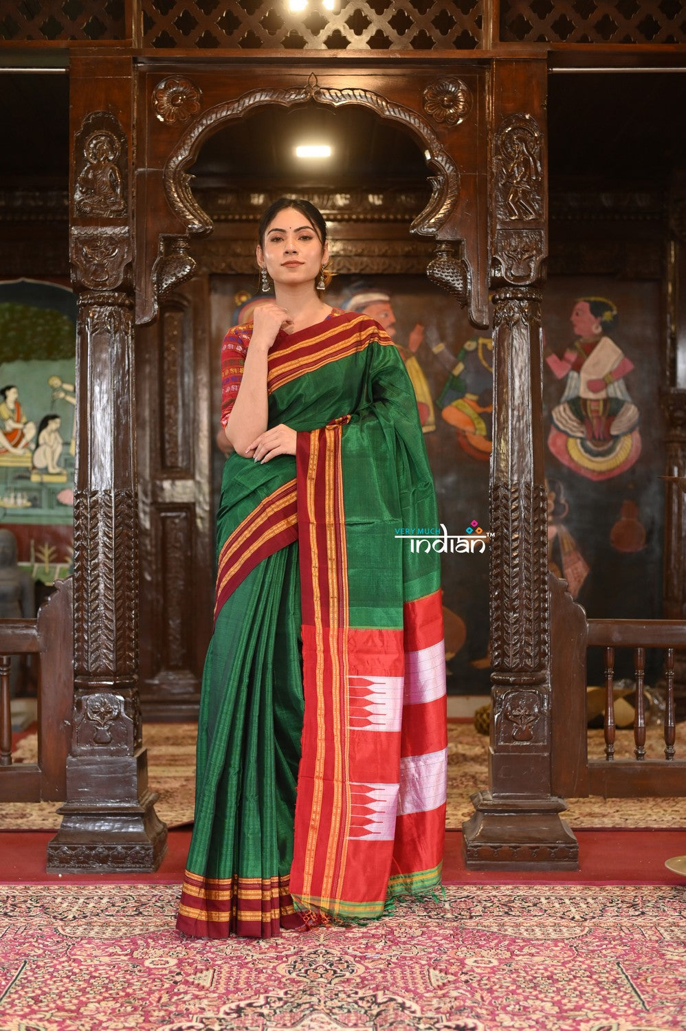 Buy Banarasi Silk Works Green Woven Saree With Unstitched Blouse for Women  Online @ Tata CLiQ