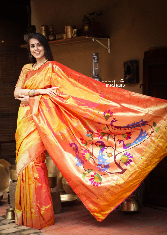 Exclusive Muniya Border - Authentic Handloom Pure Silk Muniya Border Paithani with Exclusive Pallu and Buttis - Dual Tone Beautiful Orange Pink